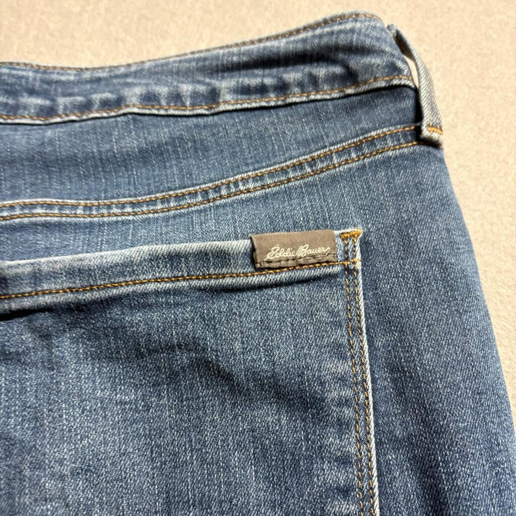 Eddie Bauer Curvy Straight Jeans Womens 12 Blue Denim Stretch Medium Wash