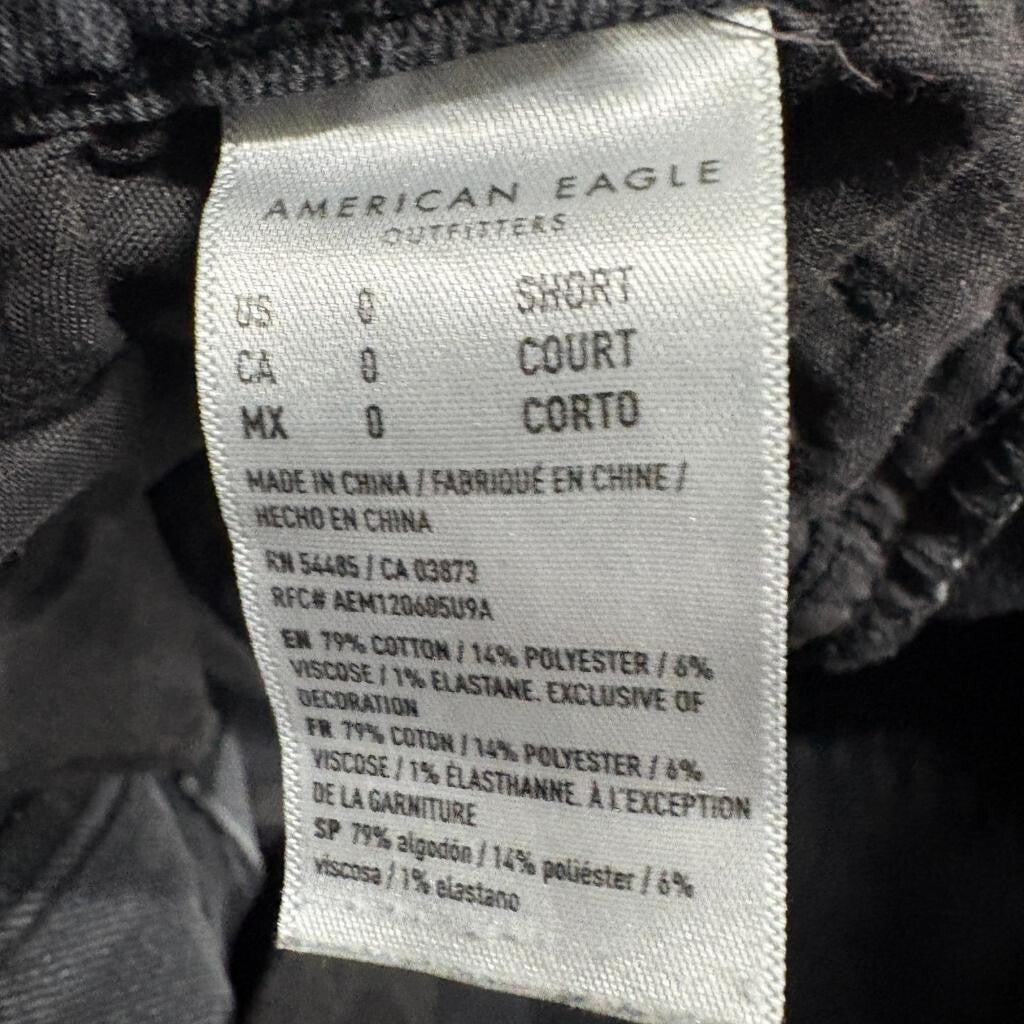 American Eagle Mom Jean Womens 0 Short Gray Denim High Rise Stretch Jeans