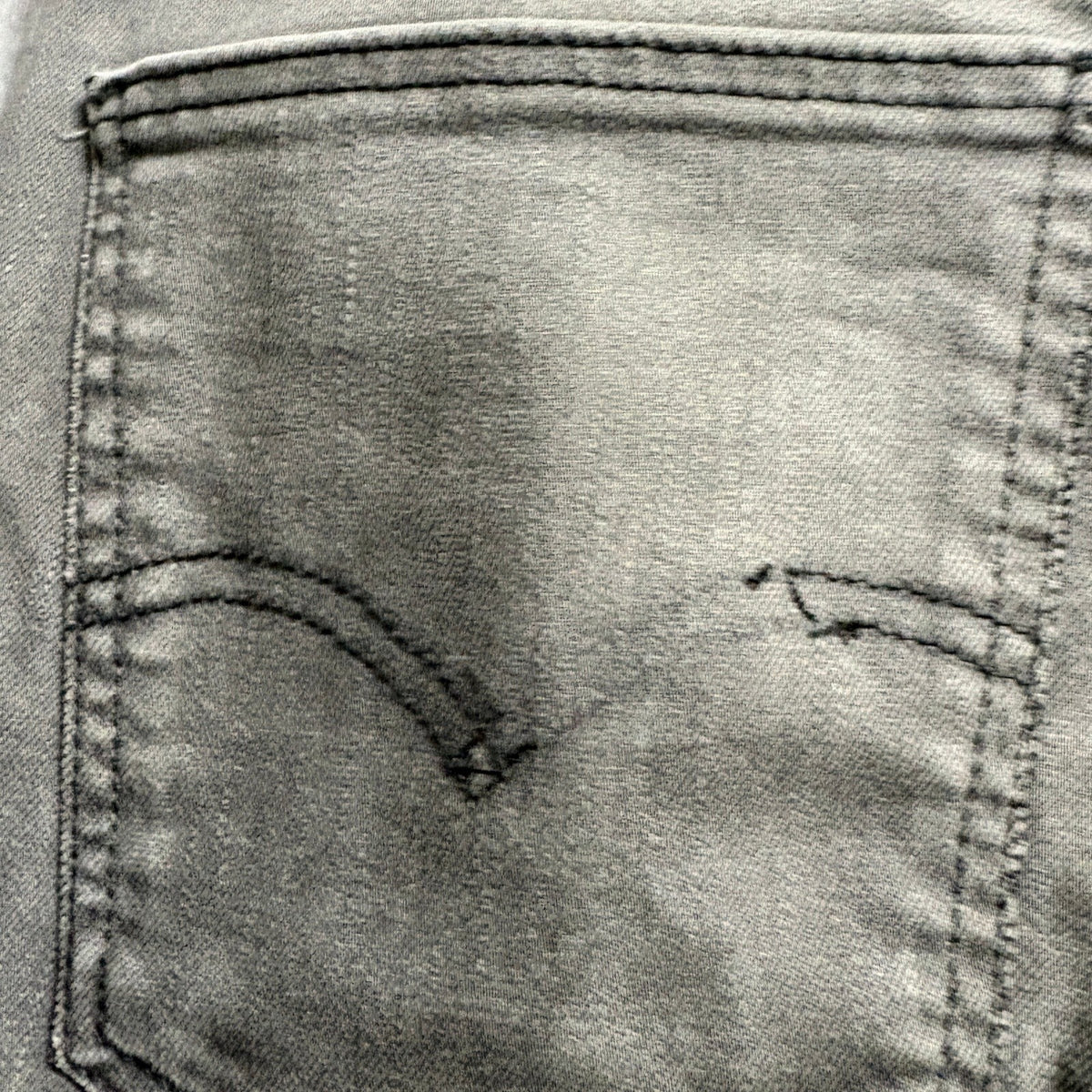 Levi's Mens Gray Denim Jeans Size 34x32 W34 L32 Straight Leg Stretch Cotton