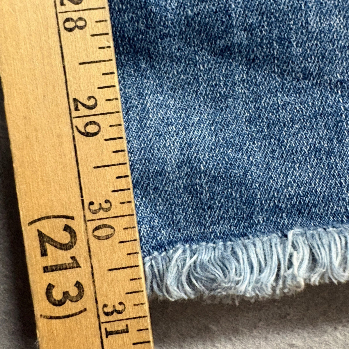 Judy Blue Boot Cut Jeans Womens Size 1/25 Distressed Raw Hem High Rise Stretch