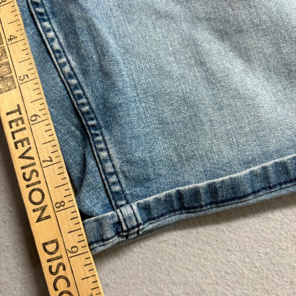 Calvin Klein Jeans Womens City Short Denim Bermuda Shorts Size 14 Blue Stretch