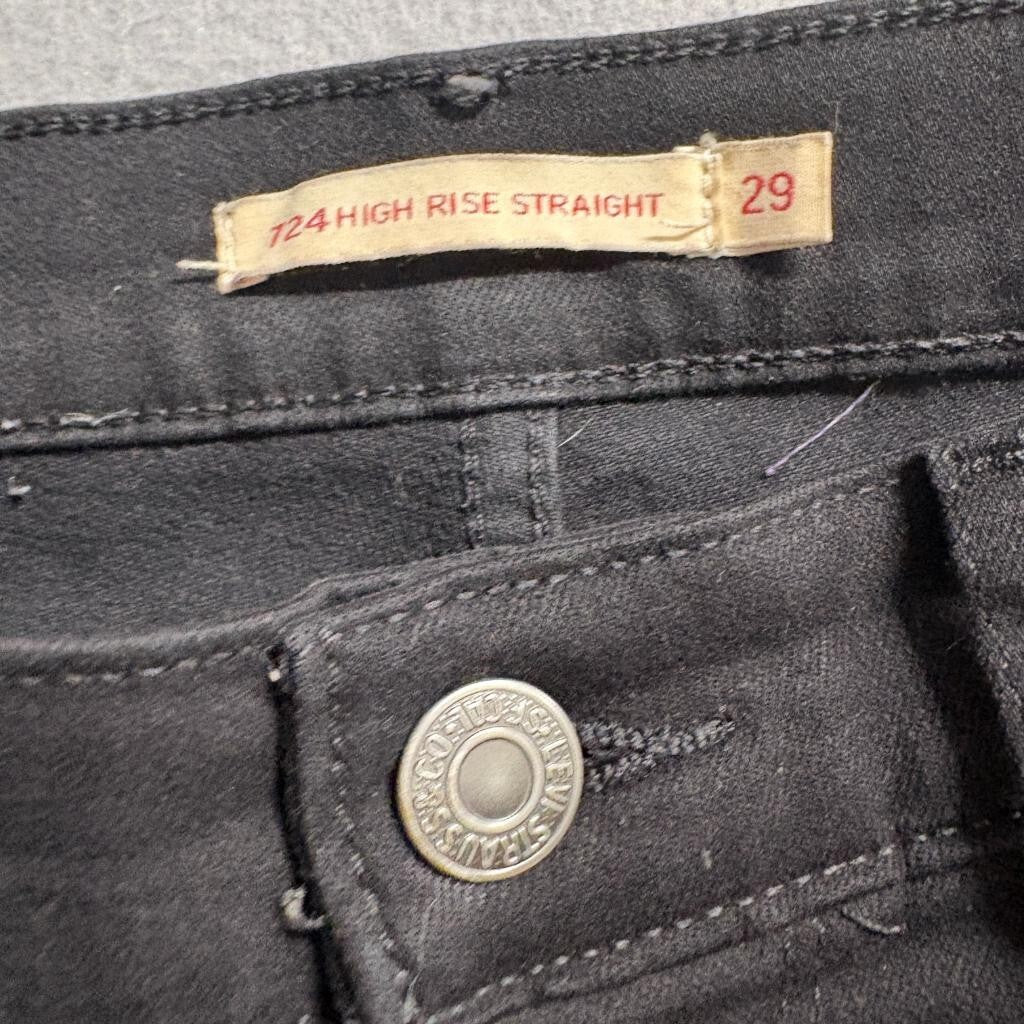 Levi's Premium 724 High Rise Straight Jeans Womens 29 Black Distressed Knee