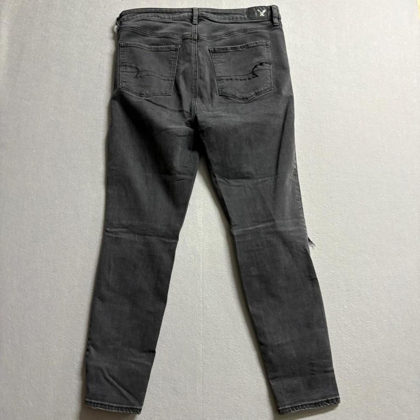American Eagle Super Hi-Rise Jegging Womens 14 Black Distressed Ripped Knee
