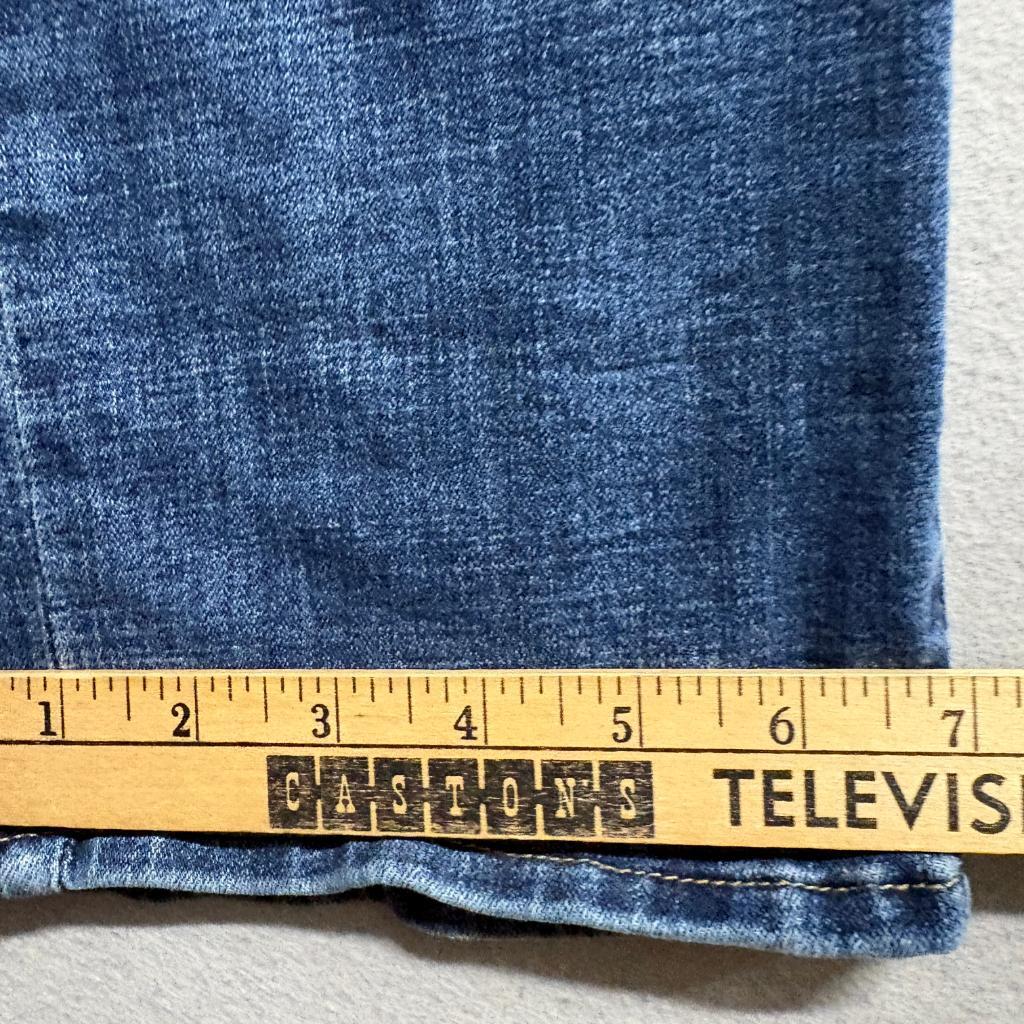 Levis Classic Straight Jeans Womens 12M Blue Denim Stretch W31 L30