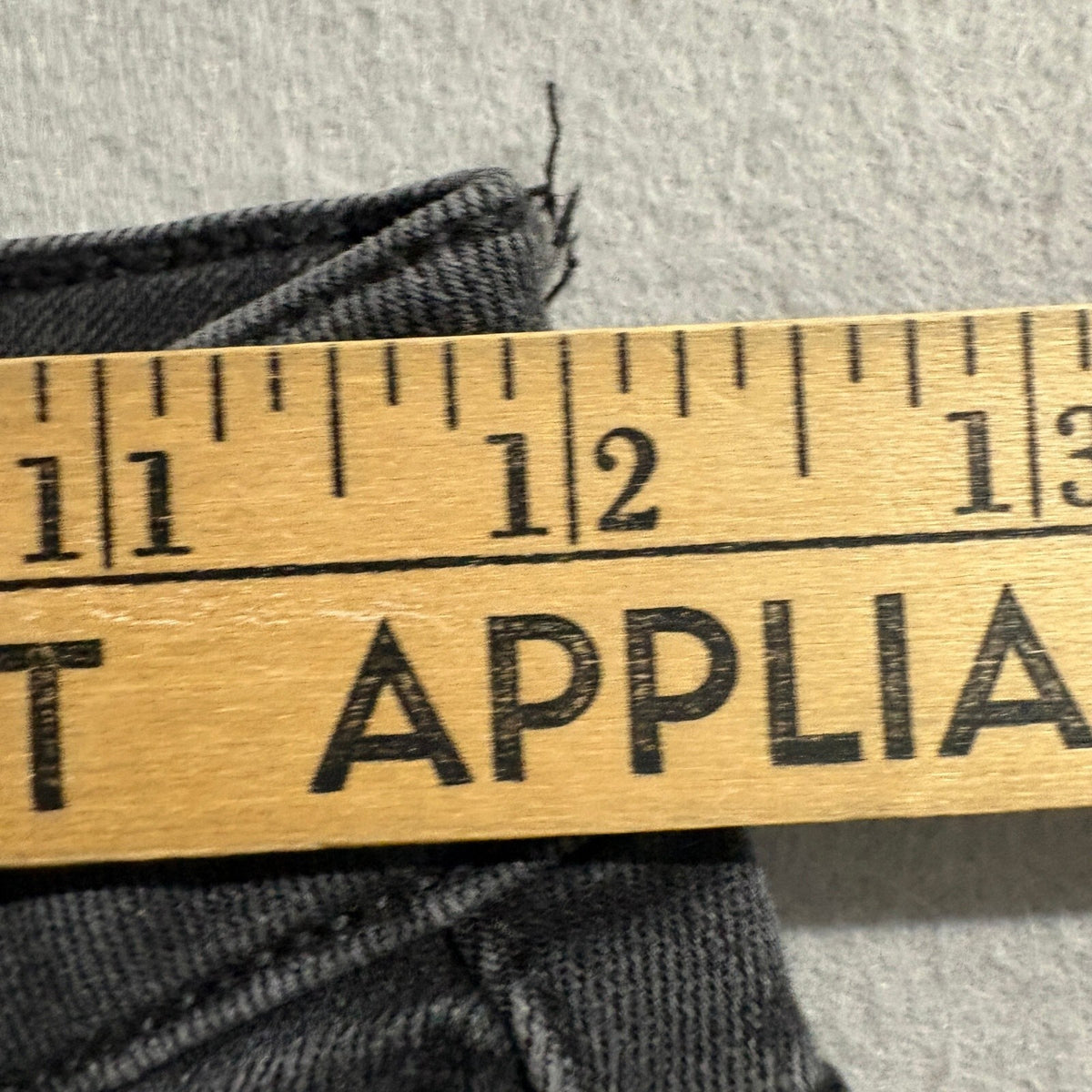Hidden Jeans Womens Size 25 Black High Rise Wide Leg Raw Hem Button Fly Cropped