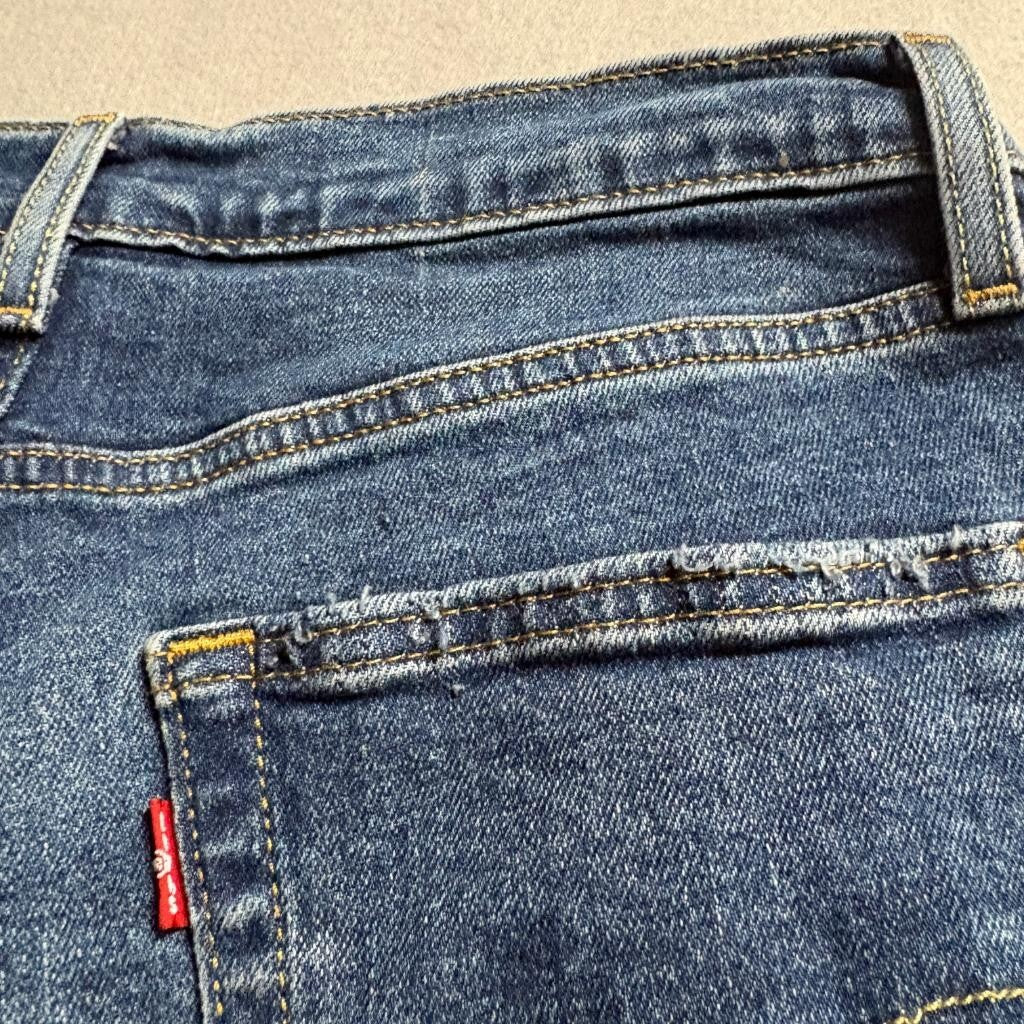 Levi's 501 Original Fit Jeans Womens W32 L32 Blue Distressed Raw Hem Denim