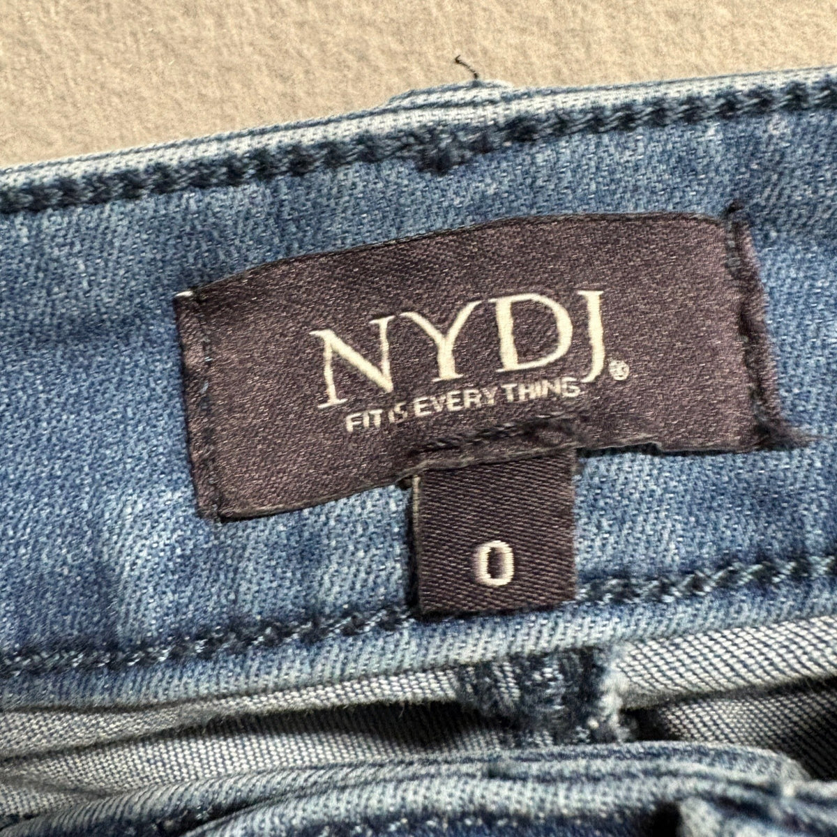 NYDJ Marilyn Straight Jeans Womens Size 0 Blue Lift Tuck Cool Embrace Cuffed