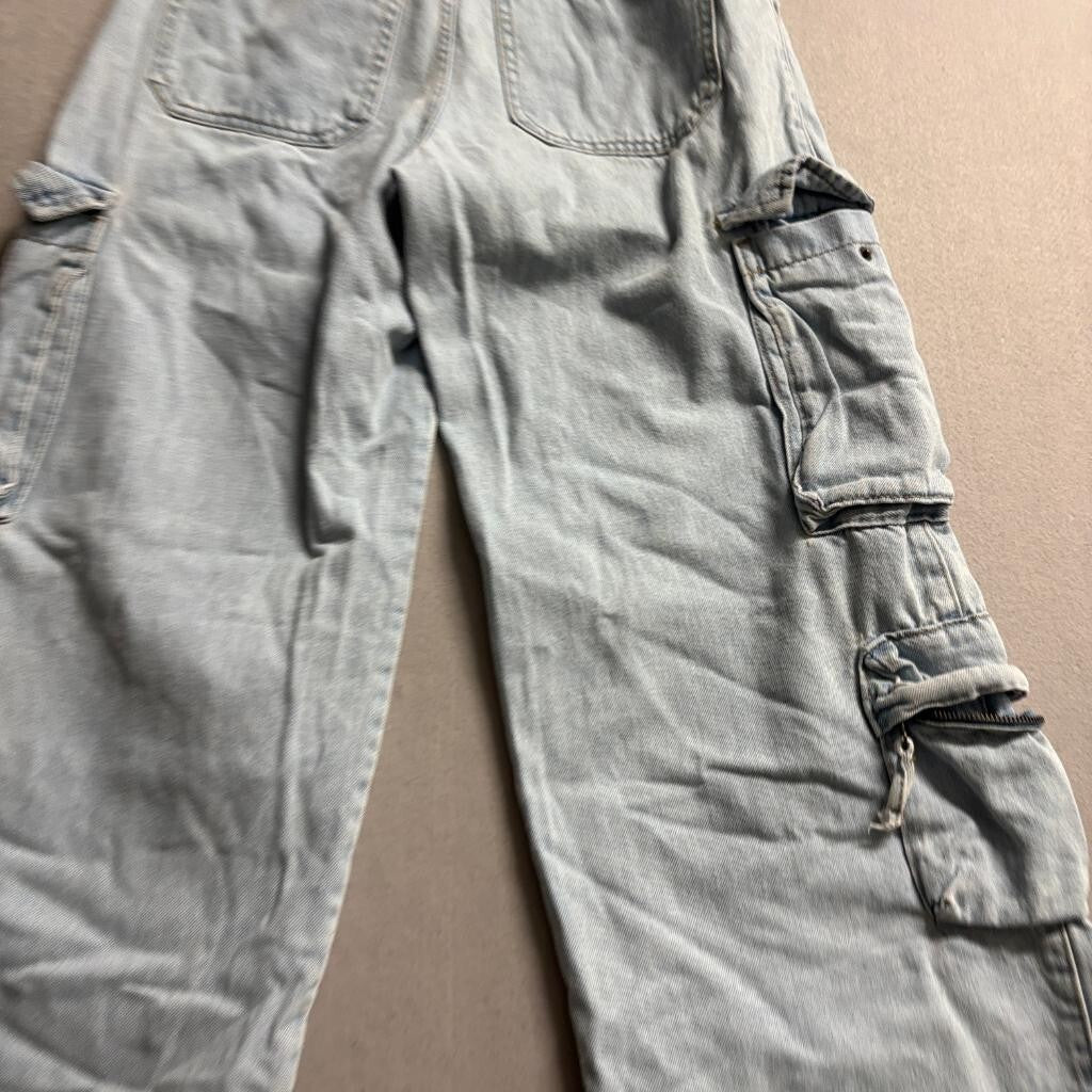 Universal Thread Cargo Jeans Womens 4R Light Wash Wide Leg High Rise Utility
