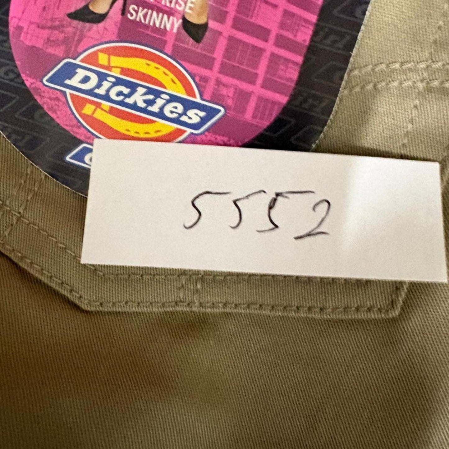 Dickies Girl Low Rise Skinny Pants Womens Size 1 Khaki Beige Chino HH164 NWT