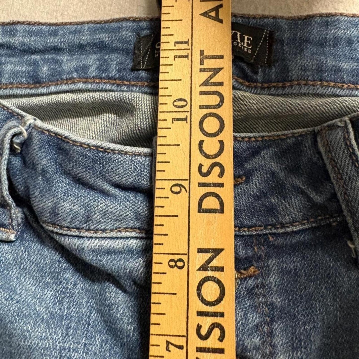 Sound Style Jeans Womens Size 6 Blue Denim Button Fly Raw Hem Straight Leg