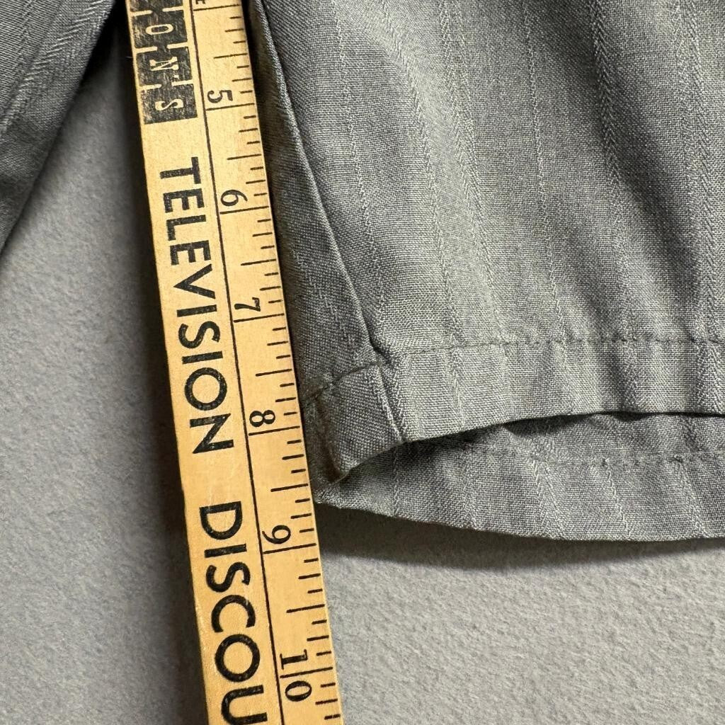 O'Neill Hybrid Shorts Mens 40 Gray Pinstripe Boardshorts Walkshorts Polyester