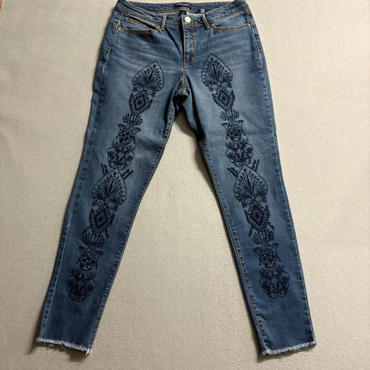 Bandolino Mandie Lisbeth Embroidered Jeans Womens Size 8 Blue Denim Raw Hem