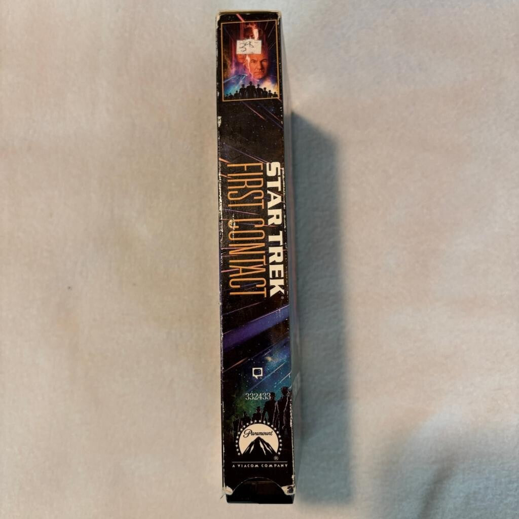 Star Trek First Contact VHS Tape 1997 Paramount Sci-Fi Movie Patrick Stewart
