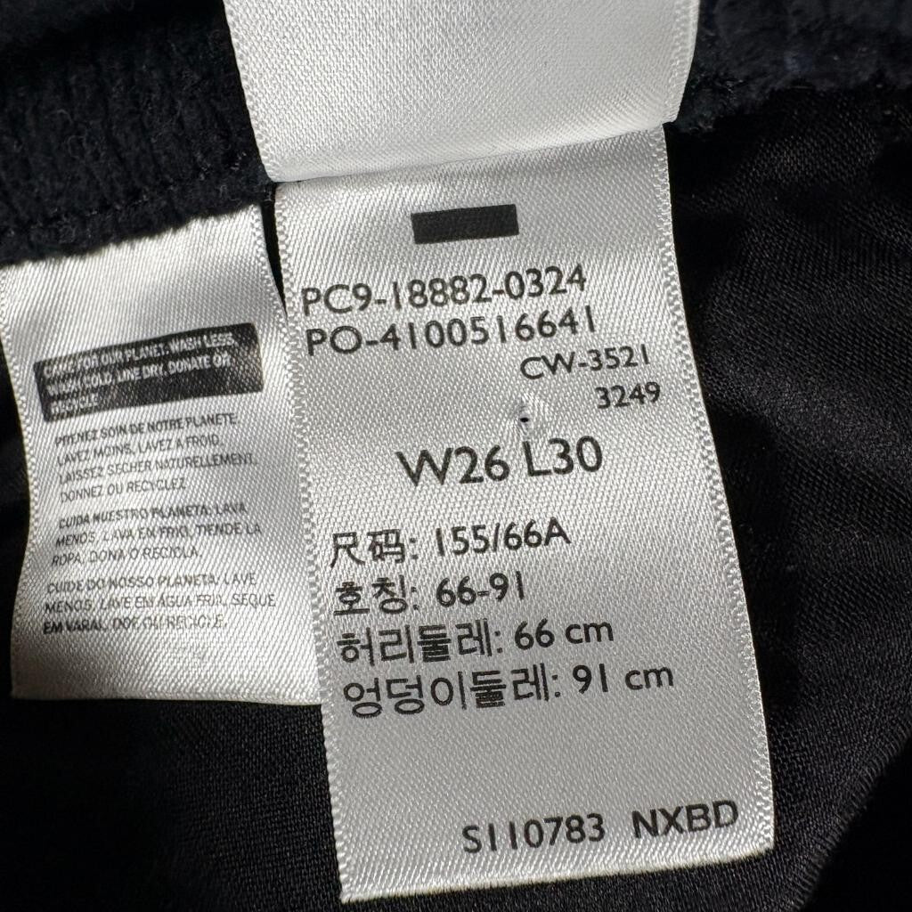 Levis 721 High Rise Skinny Corduroy Pants Womens Size 26 Black Stretch Cord