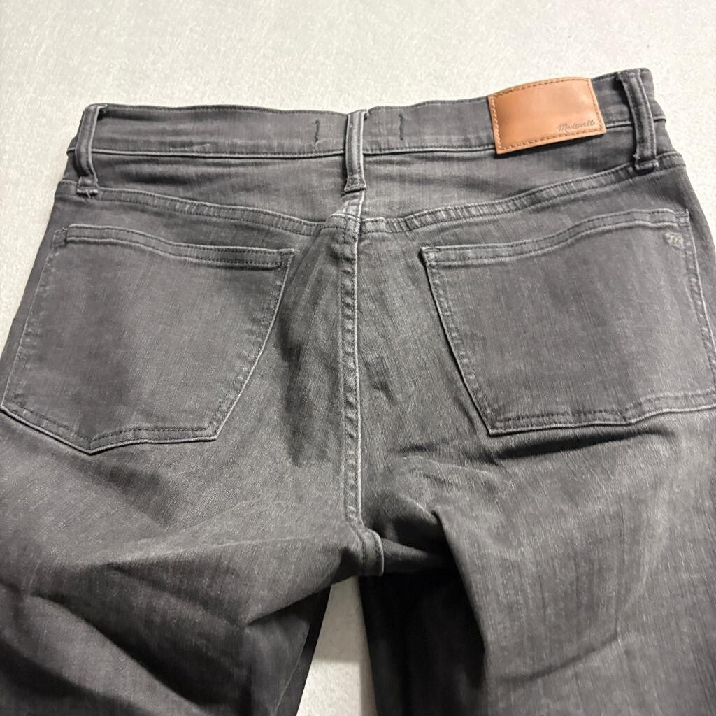 Madewell 9 High Rise Skinny Jeans Womens 29 Black Distressed Raw Hem Denim