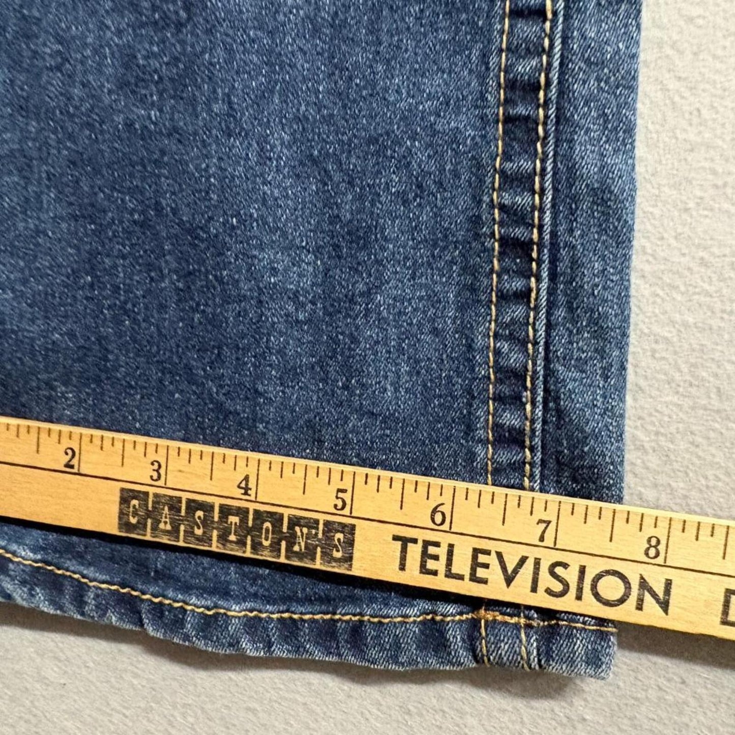 WallFlower Bootcut Jeans Womens Size 3 Blue Denim Embellished Flap Pocket