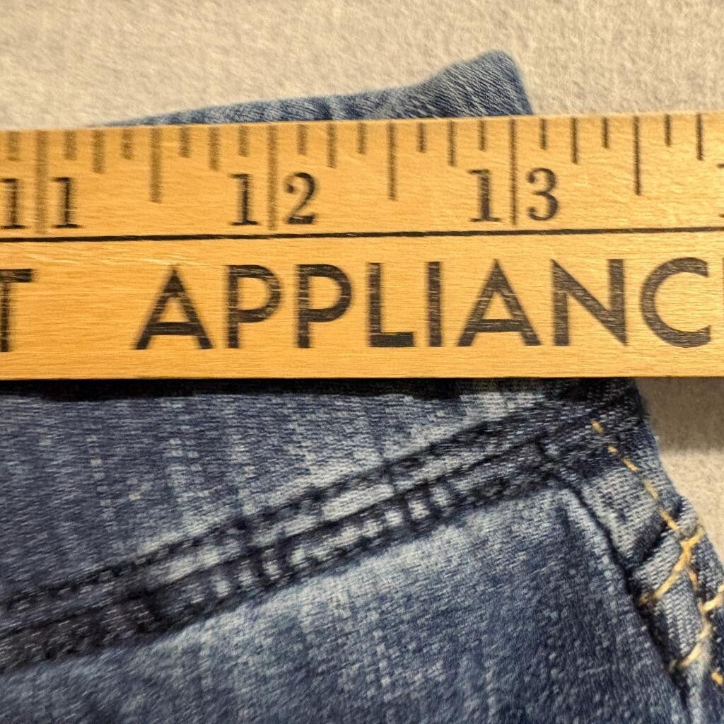 Signature by Levi Strauss Totally Shaping Pull On Skinny Jeans Womens 4M 27x30