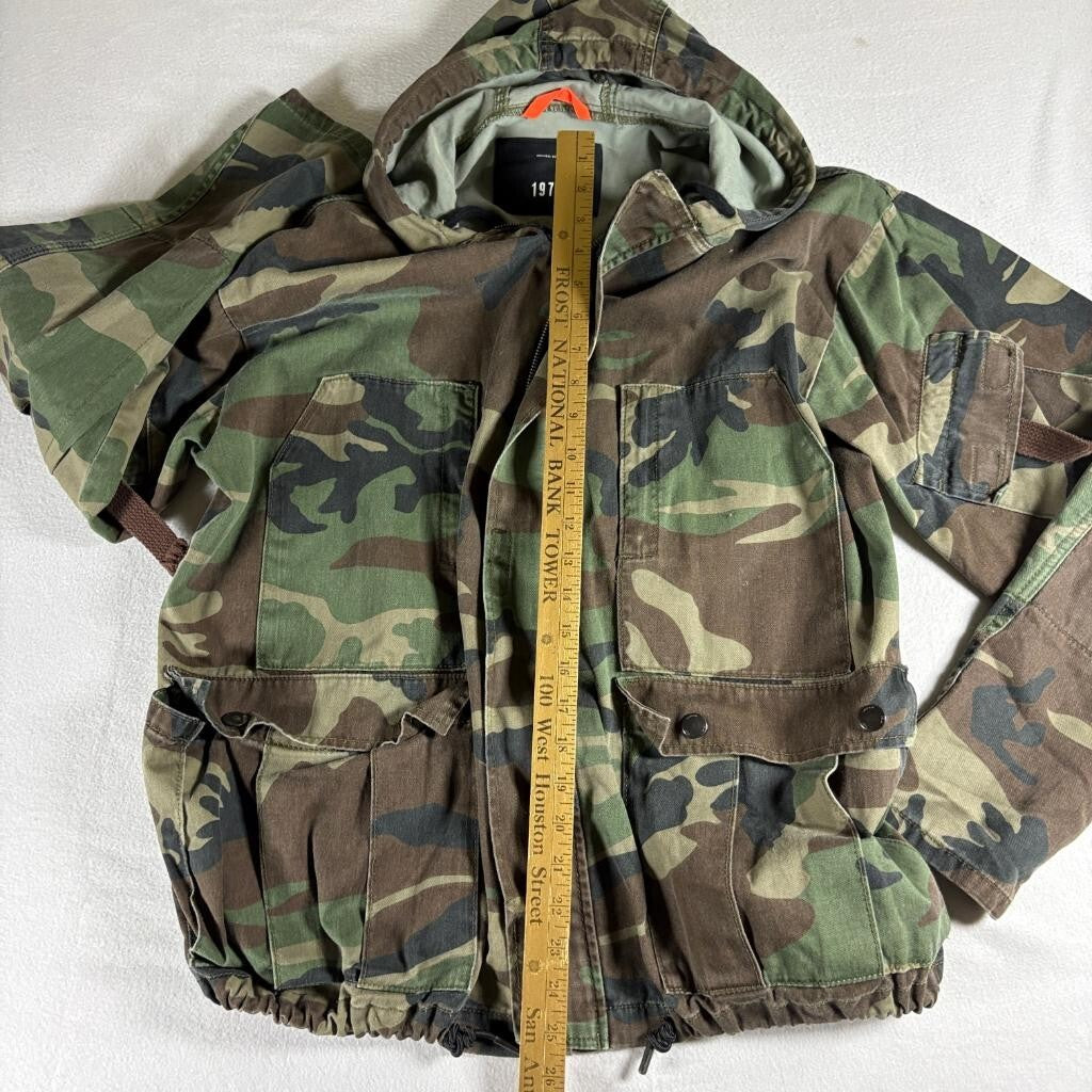Zara 1975 Camouflage Hooded Field Jacket Mens Small Green Woodland Camo Utility
