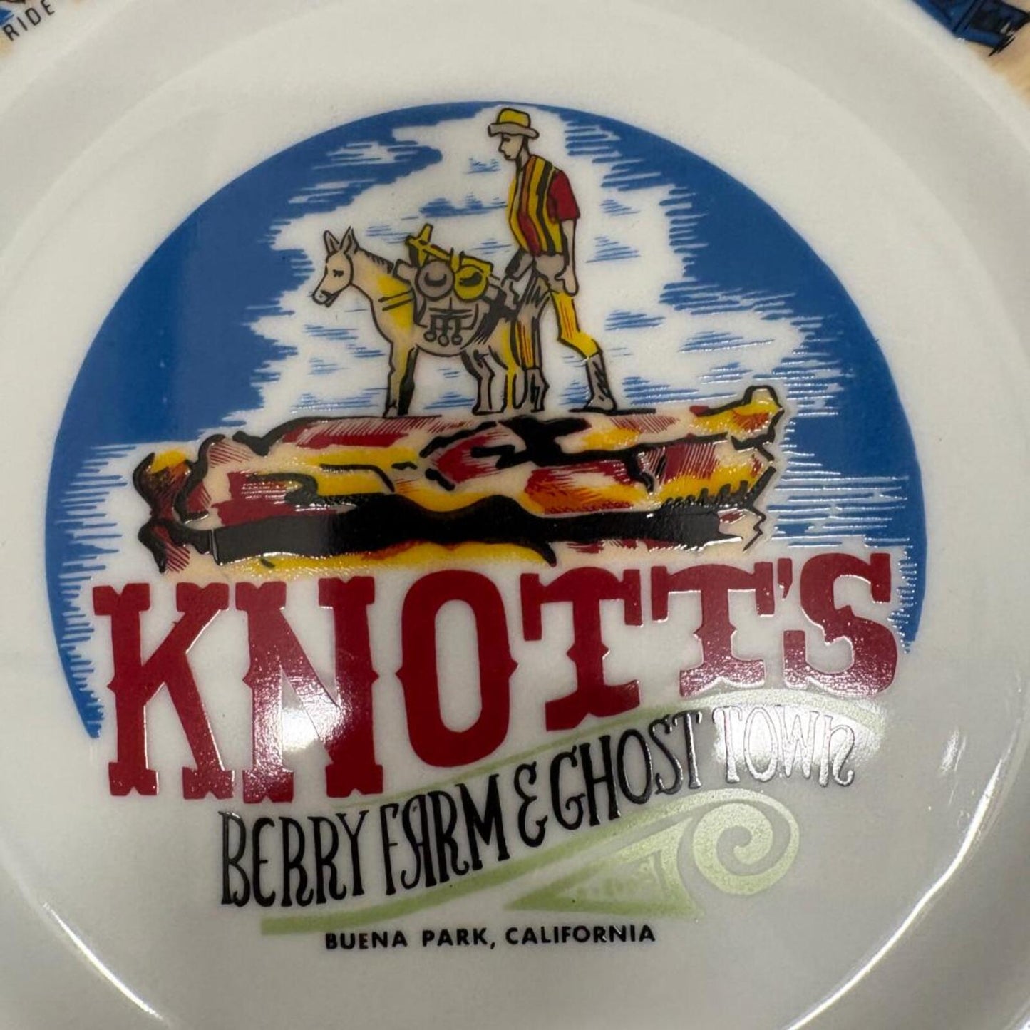 Vintage Knotts Berry Farm Ghost Town Souvenir Plate Buena Park California 9.25"