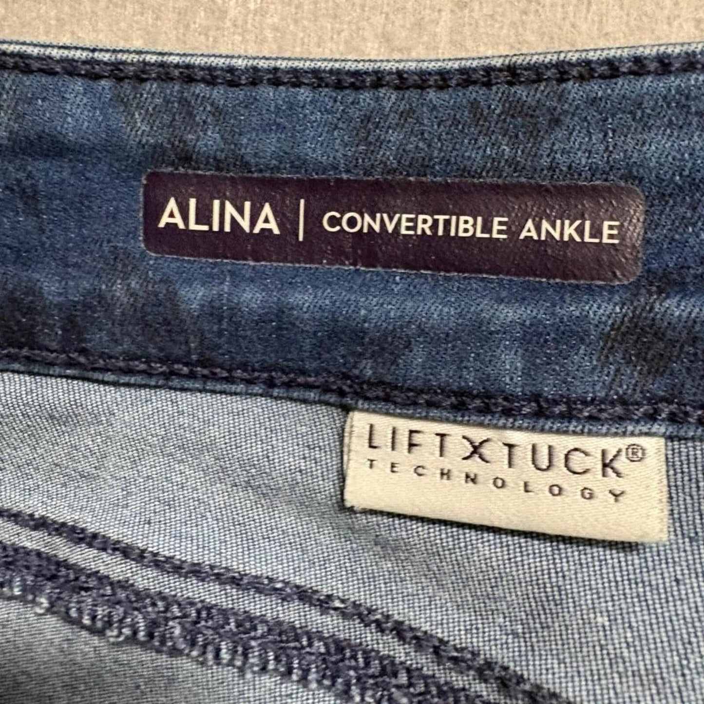 NYDJ Alina Convertible Ankle Jeans Womens 14 Blue Floral Print Lift Tuck Stretch