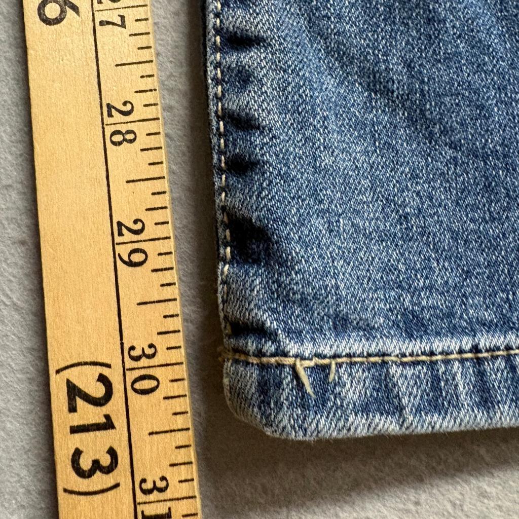 Mossimo Mid Rise Bootcut Jeans Womens Size 8R Blue Denim Stretch