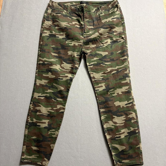 Forever 21 Plus Camouflage Skinny Jeans Womens 3X Green Camo Stretch Pants