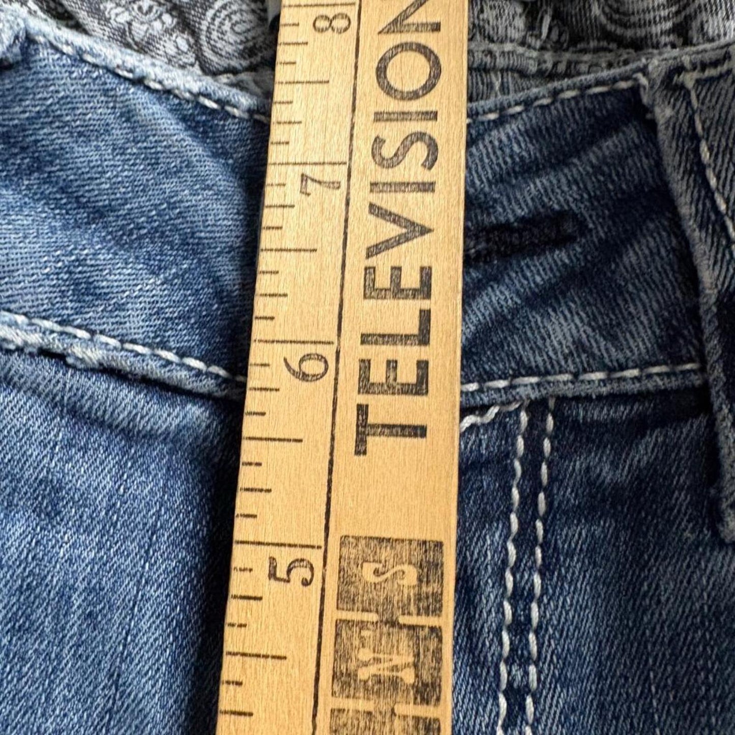 Ariat Real Denim Womens Jeans Size 29S Blue Bootcut Mid Rise Stretch Distressed