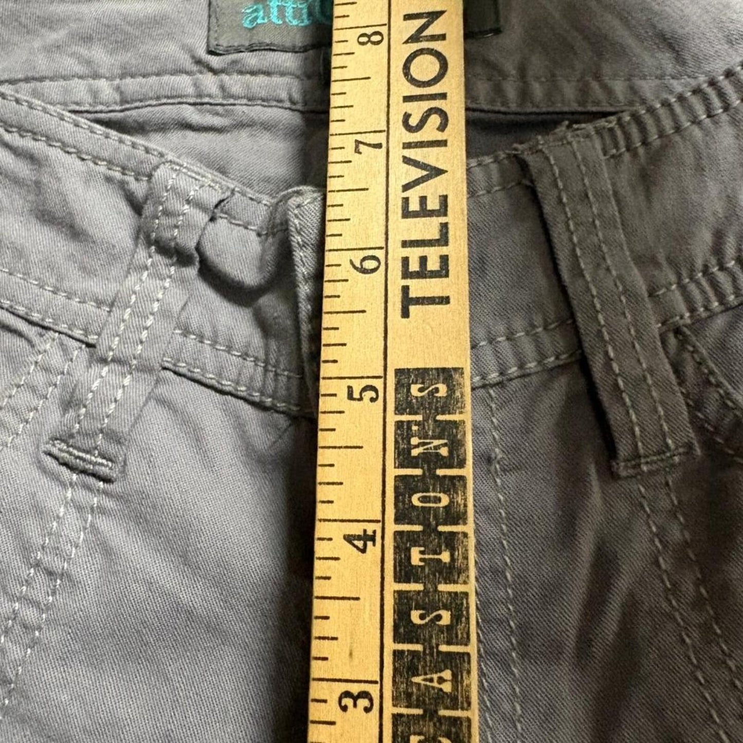 Attrattivo Gray Skinny Jeans Womens Size 27 Low Rise Stretch Embroidered Pockets