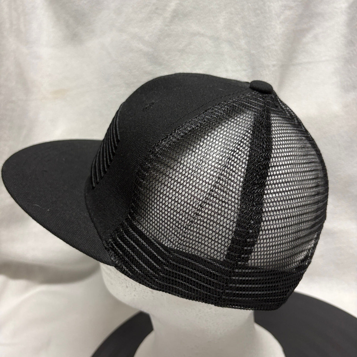 Blackout US American Flag Trucker Hat Mens Black Mesh Back Snapback Cap - Photo 5