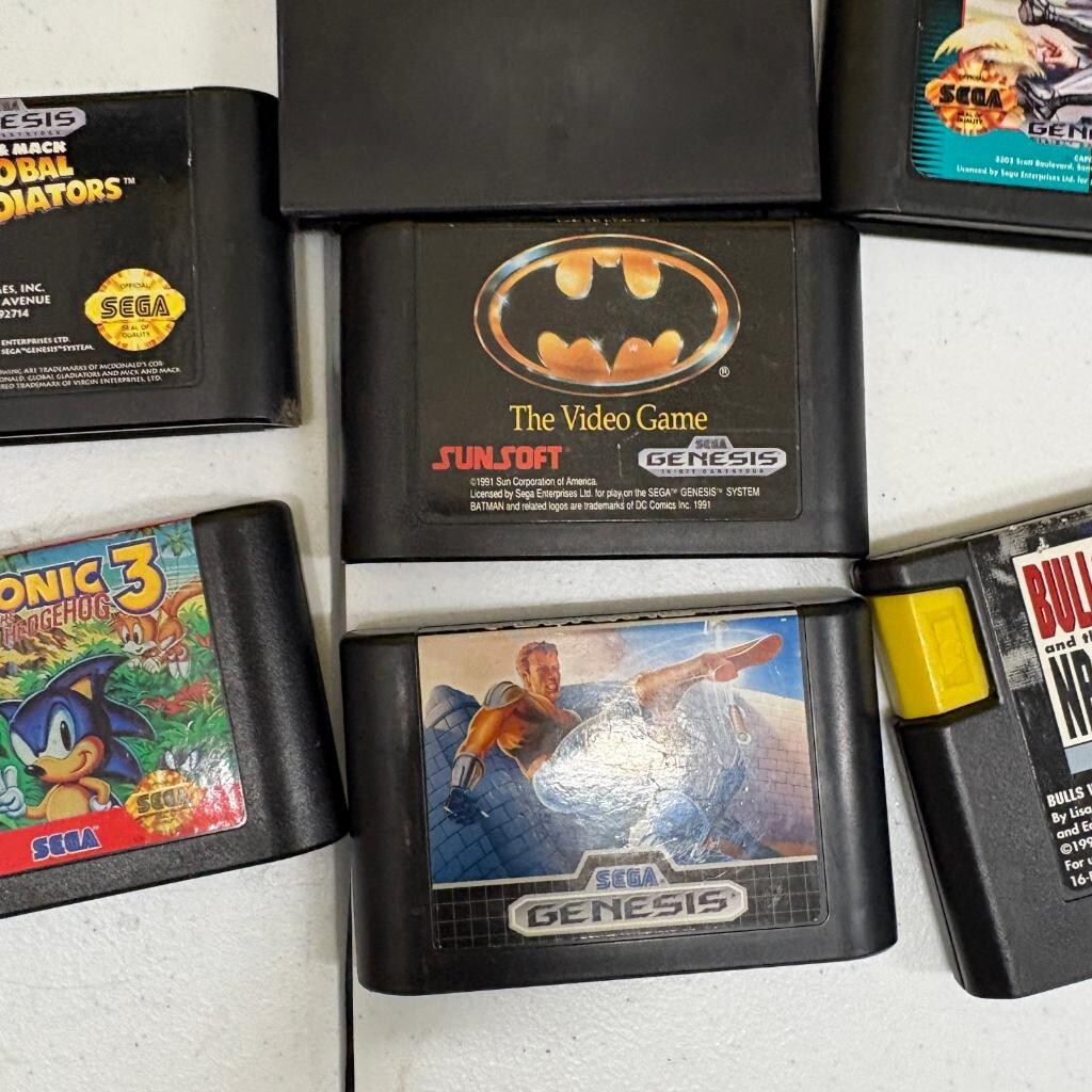 Sega Genesis Model 1 Console working Power Base Converter Controller and 7 Games