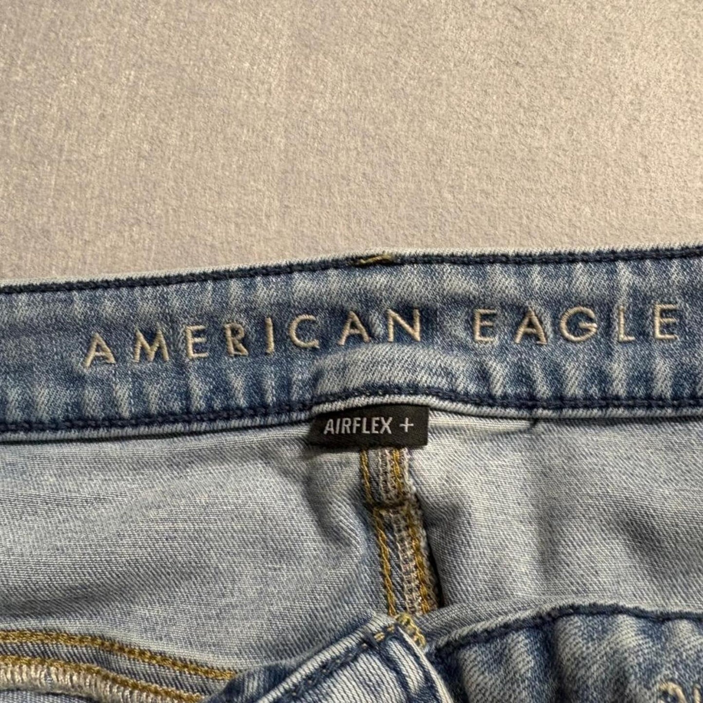 American Eagle Airflex Athletic Fit Distressed Jeans Mens 40x30 Light Wash Blue