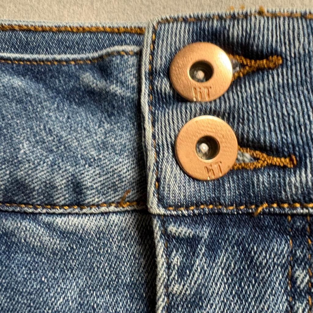 !iT Tatiana Denim Skirt Womens Size 12 Blue Distressed Frayed Hem Jean Skirt