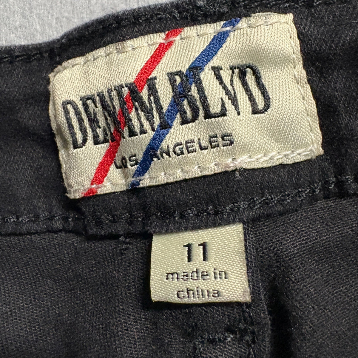 Denim Blvd Los Angeles Womens Jeans Size 11 Black Red Blue Side Stripe Raw Hem