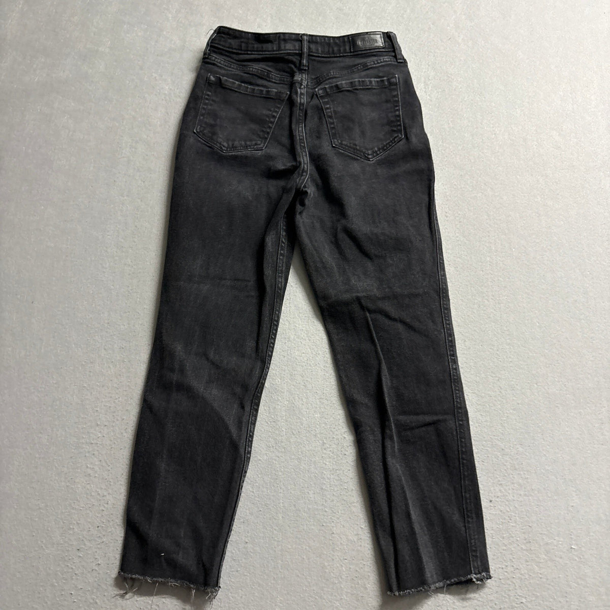 Hollister Ultra High Rise Mom Jeans Womens 1S W25 L25 Black Raw Hem Stretch