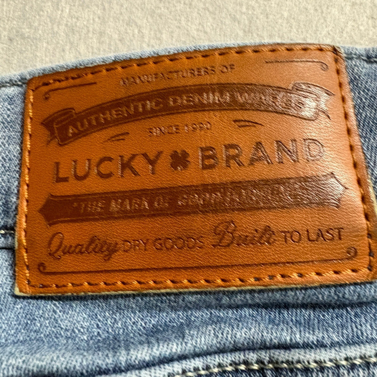 Lucky Brand 223 Straight Fit Jeans Mens 36x30 Medium Wash Stretch Denim Pants