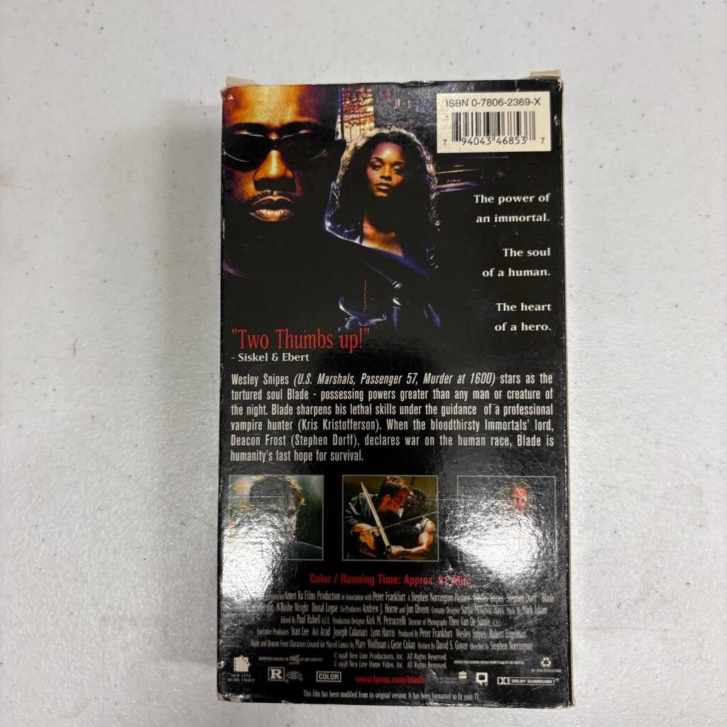 Blade VHS 1998 Wesley Snipes Stephen Dorff Marvel Vampire Action Movie