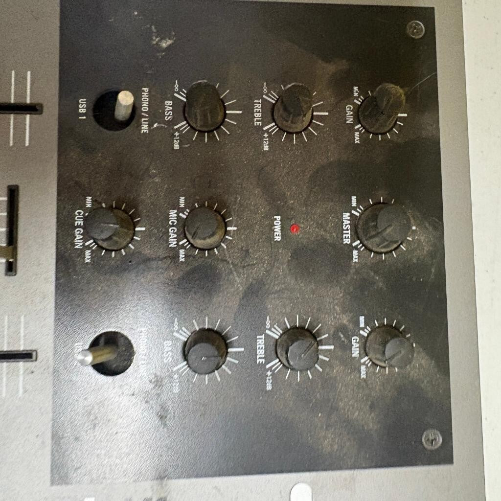 Numark M1USB 2-Channel DJ Mixer with USB Audio Interface Tabletop