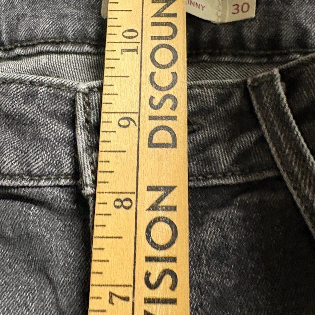 Levis 721 High Rise Skinny Jeans Womens 30 Distressed Ripped Knees Gray Denim