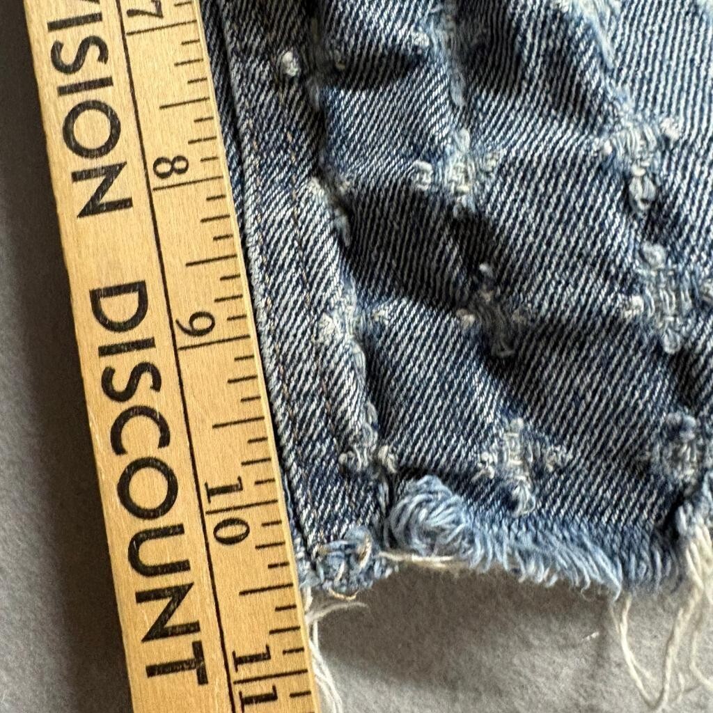 Forever 21 Premium Denim Distressed Jean Shorts Womens 26 Blue Cut Off Bermuda