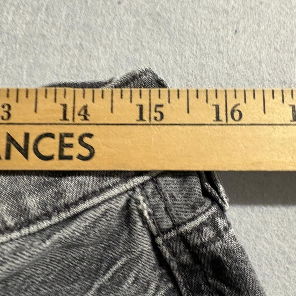 American Eagle Real Good Mom Jeans Womens 12 Gray Distressed High Rise Raw Hem