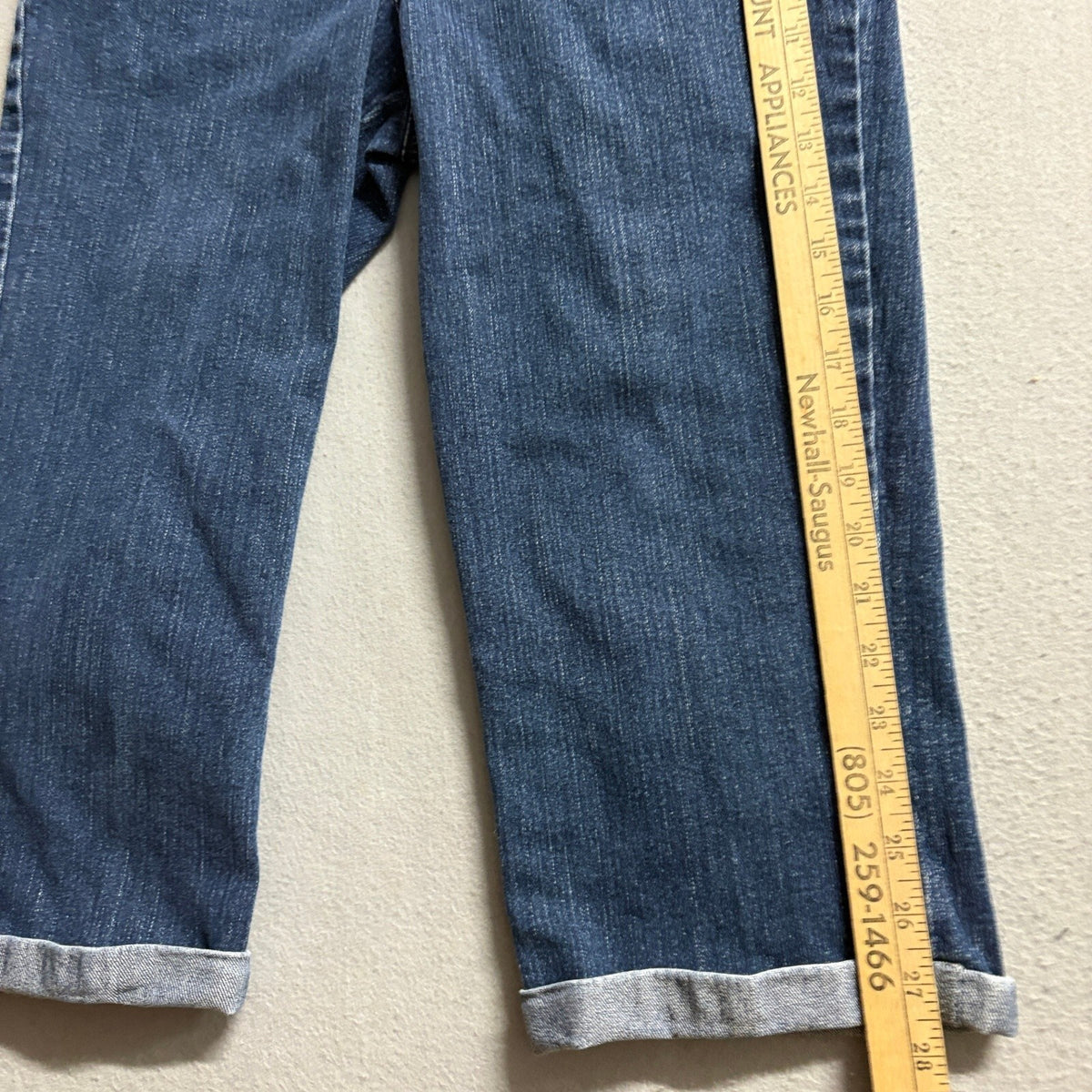 Gloria Vanderbilt Amanda Capri Jeans Womens Size 6 Blue Denim Cuffed Crop Pants