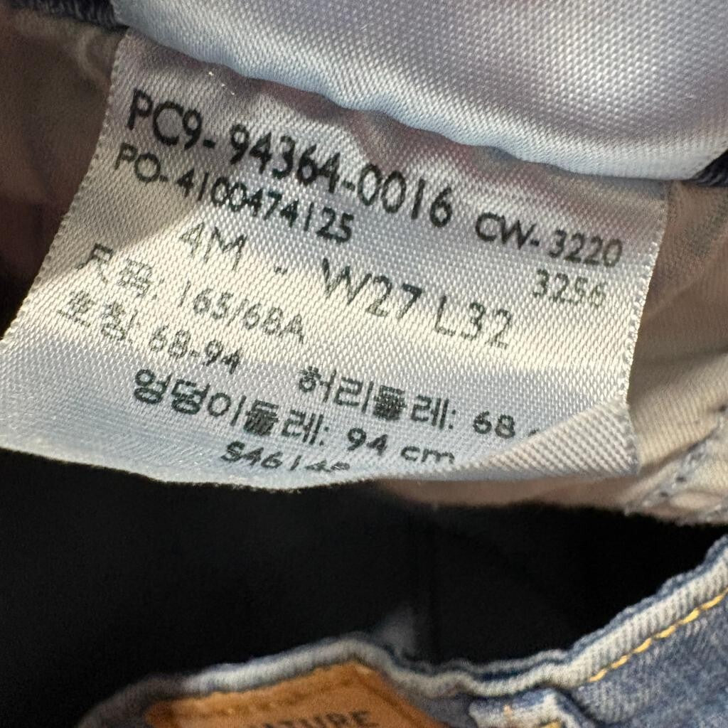 Signature by Levi Strauss Co Womens Mid Rise Bootcut Jeans Size 4M W27 L32 Blue