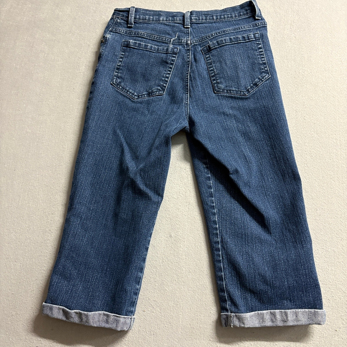 Gloria Vanderbilt Amanda Capri Jeans Womens Size 6 Blue Denim Cuffed Crop Pants
