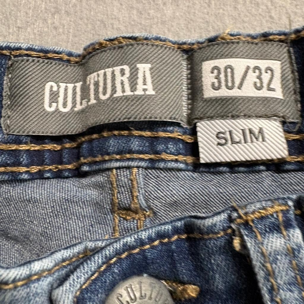 Cultura Slim Fit Jeans Mens 30x32 Blue Stretch Denim Medium Wash Pants