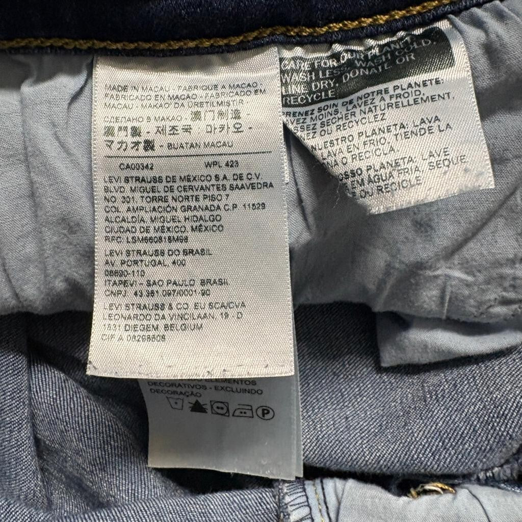 Levis Classic Bootcut Jeans Womens 14M Blue Denim Medium Wash Stretch W32 L32