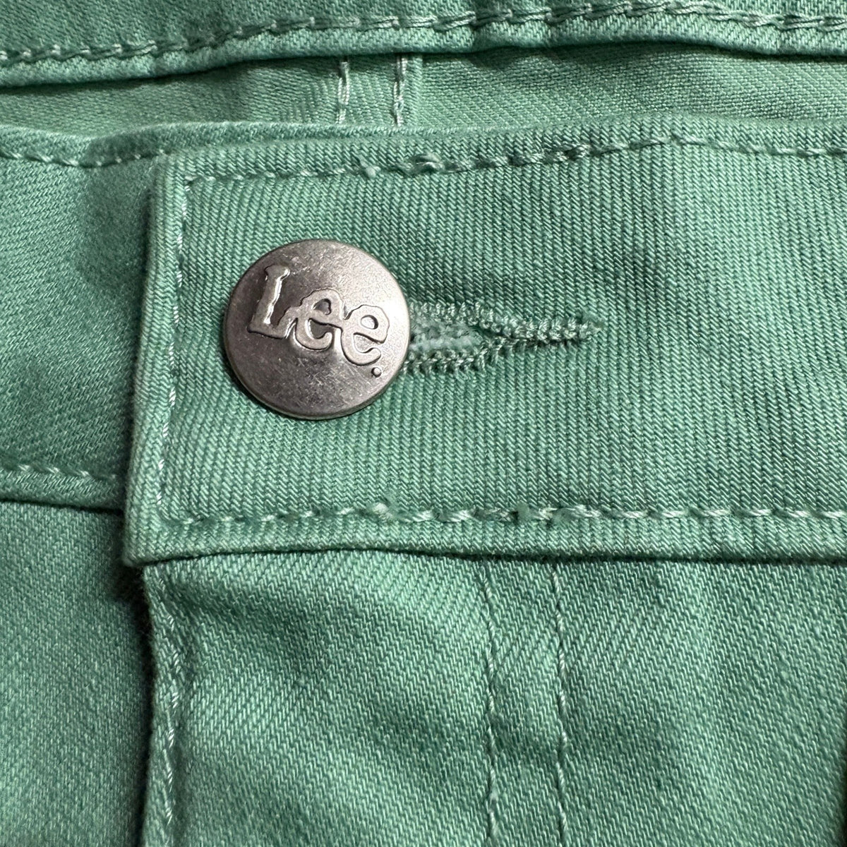 Lee Capri Pants Womens 22M Palm Green Mid Rise Regular Fit Stretch Denim New