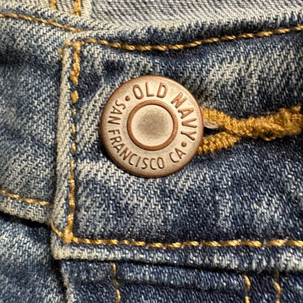 Old Navy Boyfriend Mid Rise Jeans Womens 12 Blue Distressed Patchwork Cuff Denim