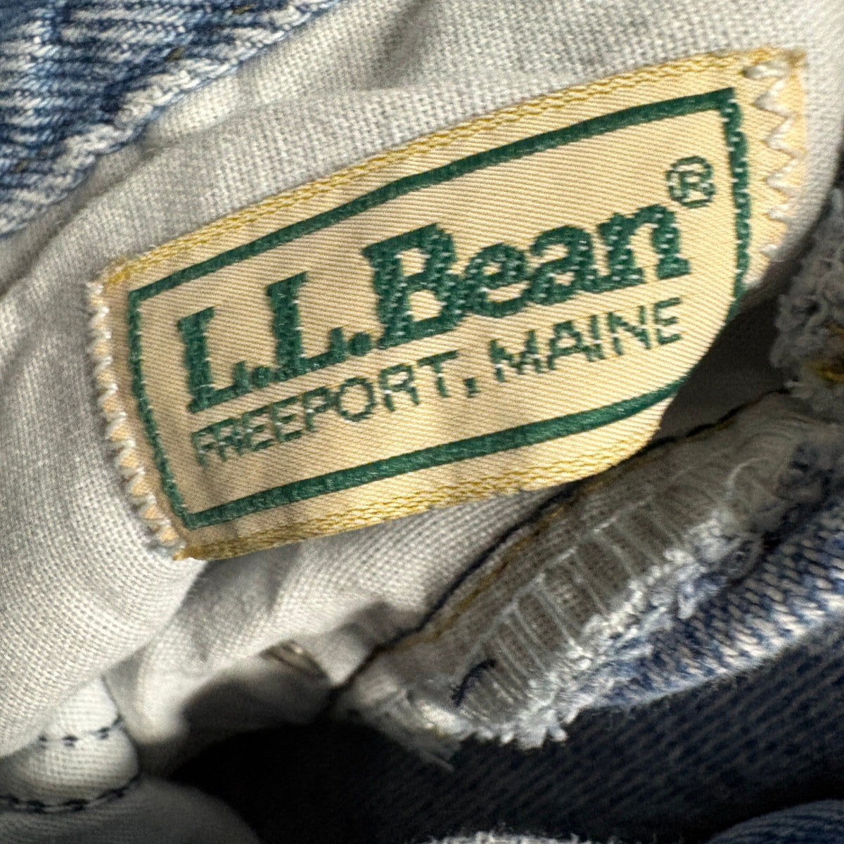 Vintage L.L. Bean Double Pleated Front Mom Jeans Light Wash Denim High Rise