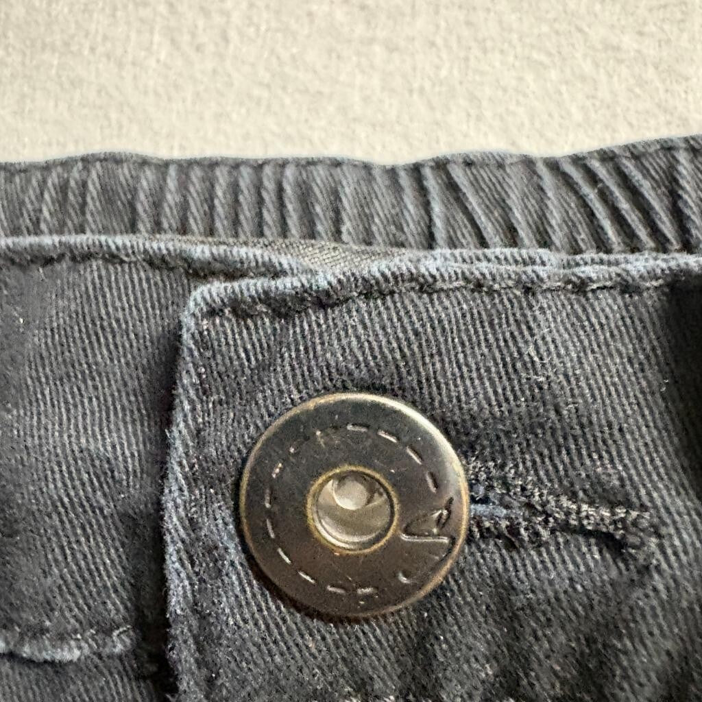 Supplies by Unionbay Cargo Pants Womens 10 30W Black Stretch Utility Ankle Crop