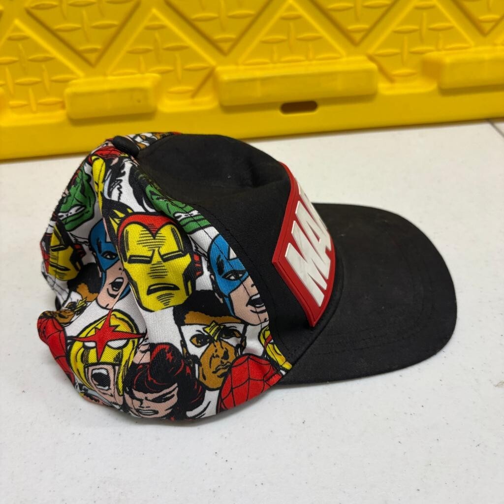 Marvel Comics Snapback Hat Mens OSFM Black Comic Print Captain America Iron Man